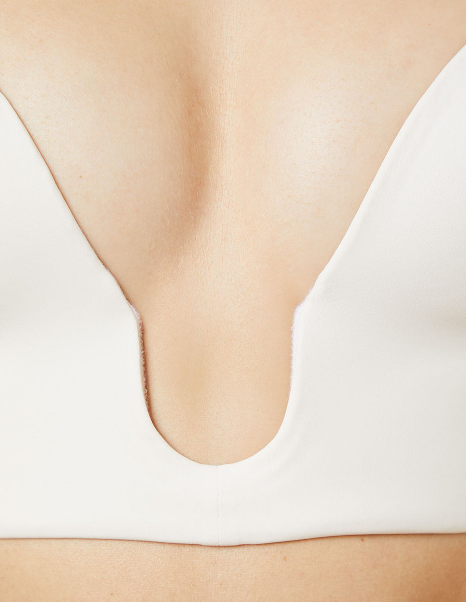 Brassiere escote profundo con copa para mujer 4